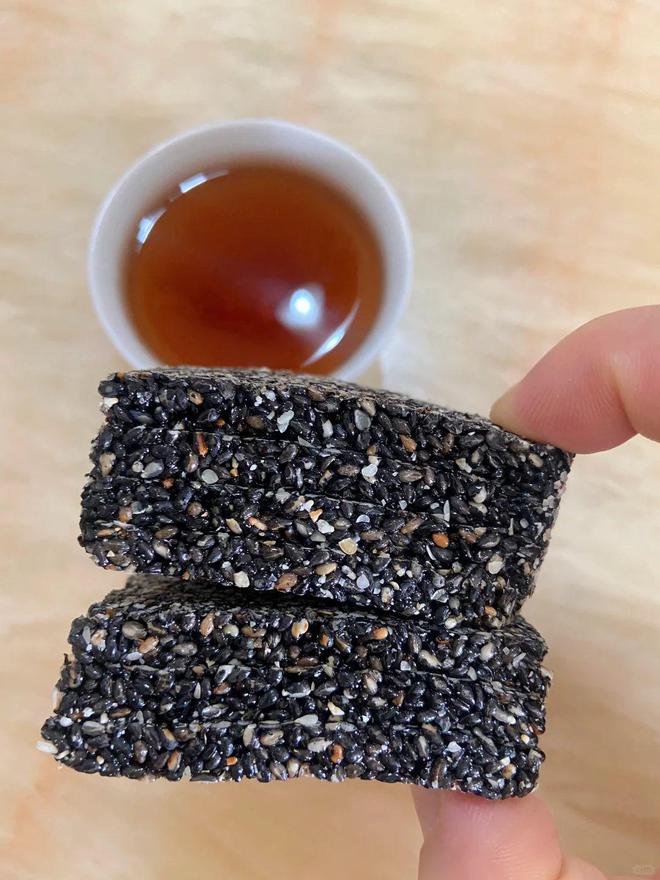 风情：传统芝麻片香飘四溢麻将胡了2试玩品味江苏